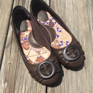 🌟BOC Born Brown Flats Size 7